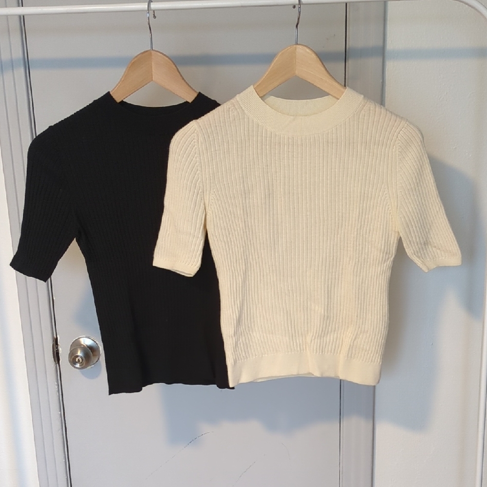 Uniqlo Ribbed Short Sleeve Wool Knit Top (PAIR) - Cream & Black